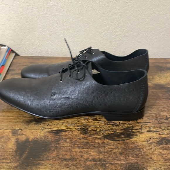 Dolce & Gabbana Black Leather Oxfords - Picture 6 of 8